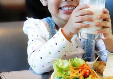 Tips Mengajari Anak Gaya Hidup Sehat Sejak Dini, Mudah dan Menyenangkan