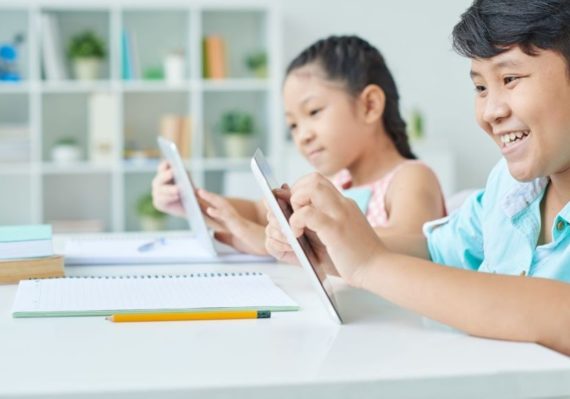 Tips untuk Membantu Anak Belajar di Rumah saat Pandemi