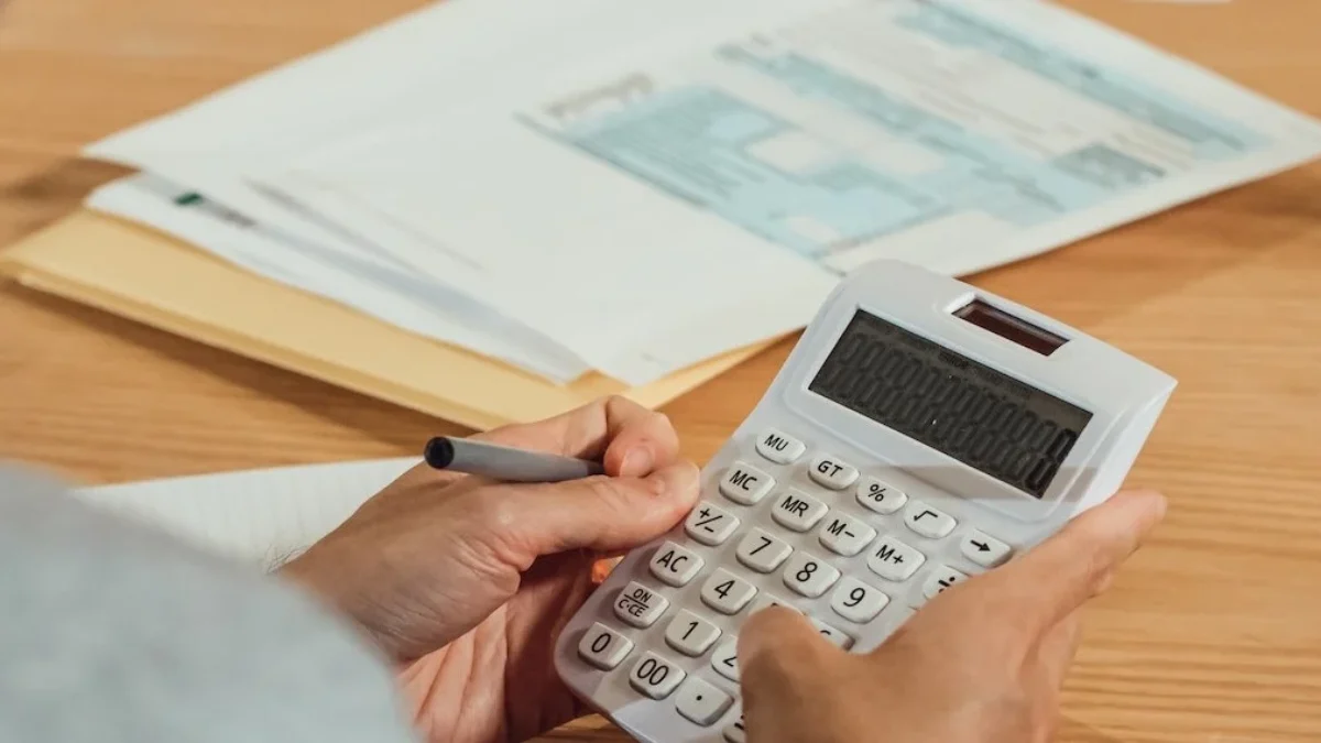 Mengenal Apa itu Invoice, Fungsi, Jenis dan Komponen yang Ada di Dalamnya
