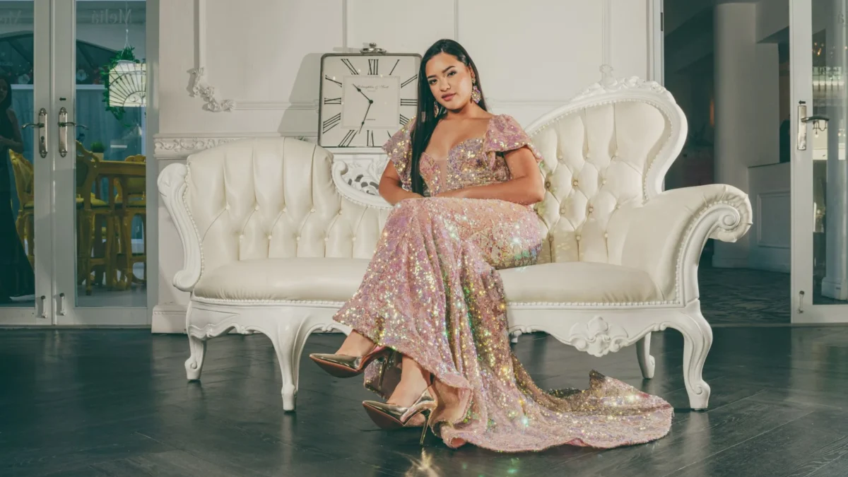 Inspirasi Model Gaun Malam Elegan Lengkap untuk Acara Formal