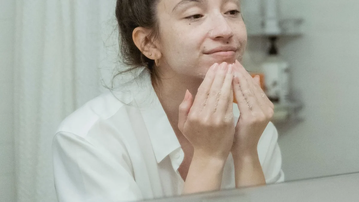 Rutinitas Skincare Pagi Hari Lengkap untuk Kulit Sehat Maksimal