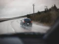 Tips Melewati Jalan Menanjak Terlengkap agar Kendaraan Tetap Aman