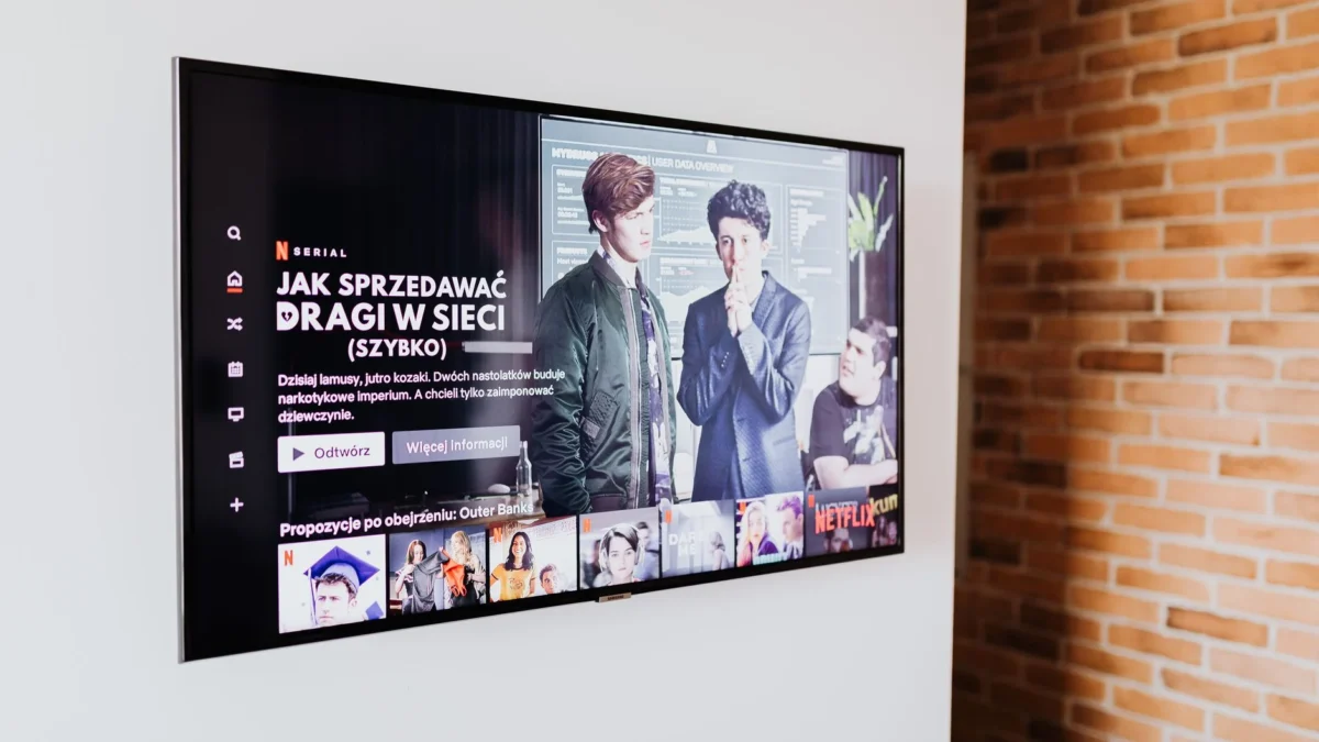 Fitur Canggih Televisi Terbaru yang Bikin Nonton Makin Puas