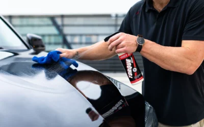 Trik Perawatan Cat Mobil Warna Hitam Supaya Bebas Swirl Mark